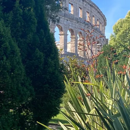 Appartement Red Roof Pula